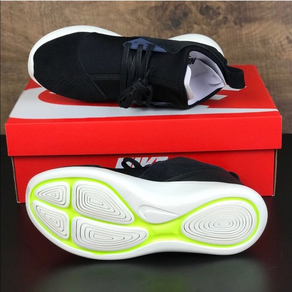 NWT Nike Lunarcharge PRM Black WMNS - Picture 4 of 6
